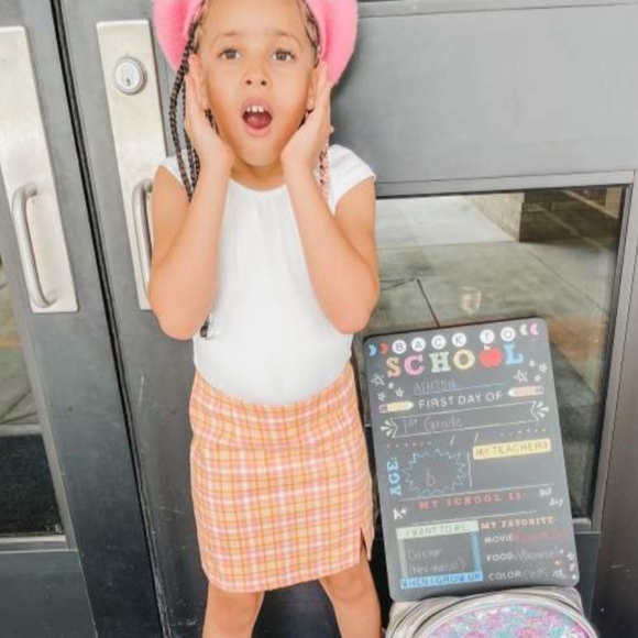 Girls' Notch-Front Skirt - art class - Picture 4 of 4